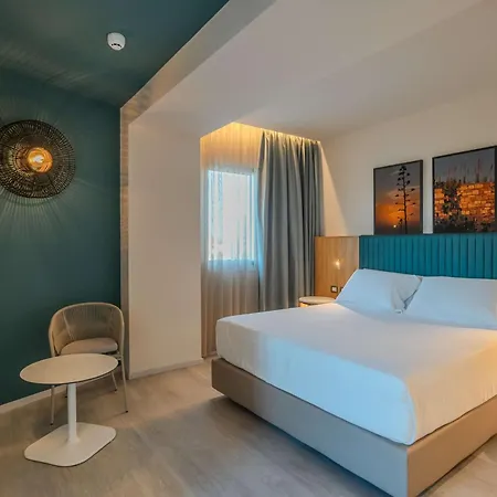 Terradamari & Marina Di Modica,tapestry By Hilton